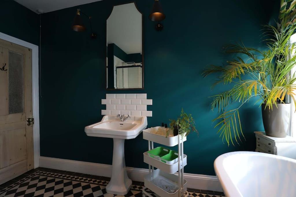 Stylish Townhouse 15 Mins To Laines & Seafront Brighton Exterior foto